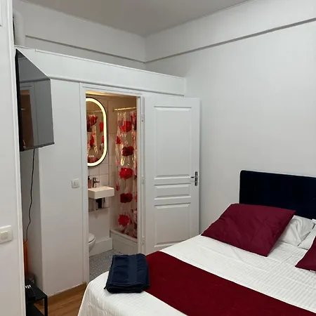 Studio Montparnasse Porte De Versailles París